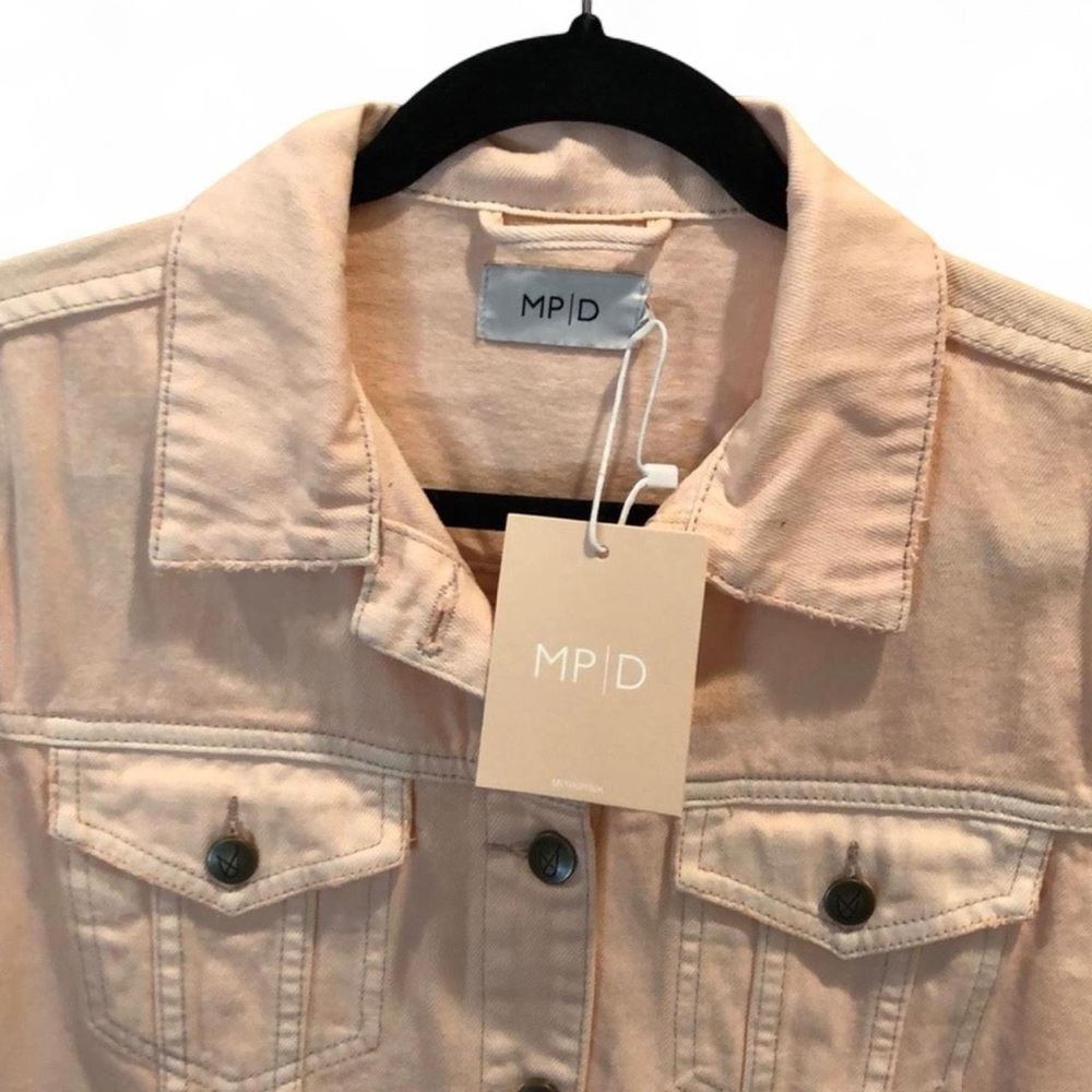 NWT MINKPINK Trashed 90s Grunge Pastel Baby Pink Distressed Denim Jacket — SMALL - Picture 2 of 5